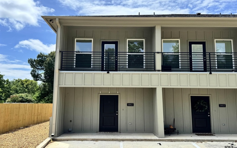 527 N College #1, Lindale, TX 75771, 2 Bedrooms Bedrooms, ,1 BathroomBathrooms,Residential,For Sale,527 N College #1,25011833
