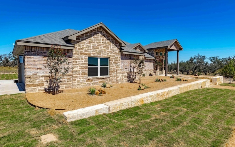 449 Nott Branch Rd, Harper, TX 78631, 4 Bedrooms Bedrooms, ,2 BathroomsBathrooms,Residential,For Sale,449 Nott Branch Rd,119962