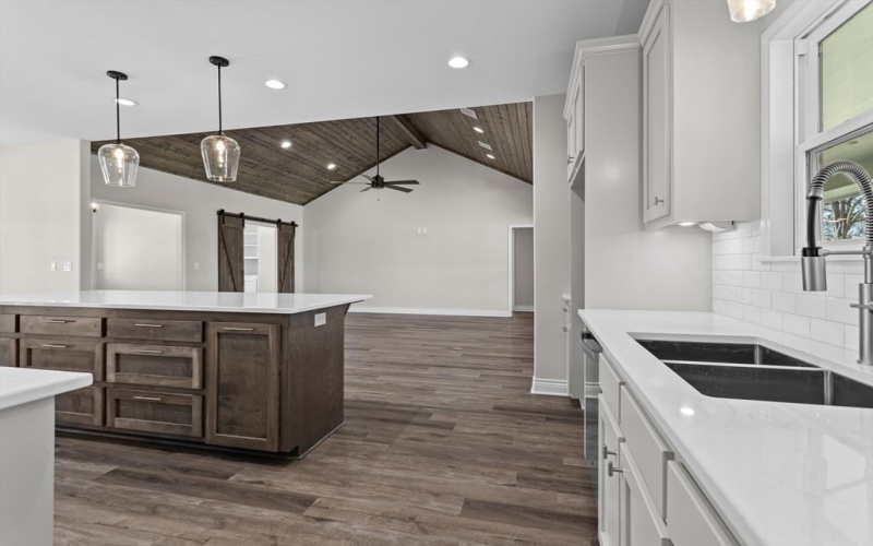 595 FM 2968, Grapeland, TX 75844, 3 Bedrooms Bedrooms, ,2 BathroomsBathrooms,Residential,For Sale,595 FM 2968,22500889
