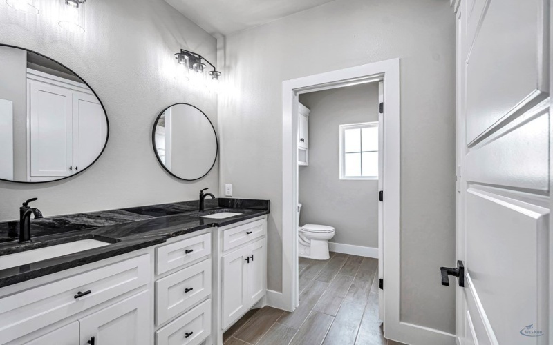 10801 W County Rd 142, Midland, TX 79706, 4 Bedrooms Bedrooms, ,2 BathroomsBathrooms,Residential,For Sale,10801 W County Rd 142,162167