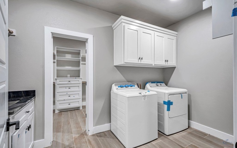 10801 W County Rd 142, Midland, TX 79706, 4 Bedrooms Bedrooms, ,2 BathroomsBathrooms,Residential,For Sale,10801 W County Rd 142,162167