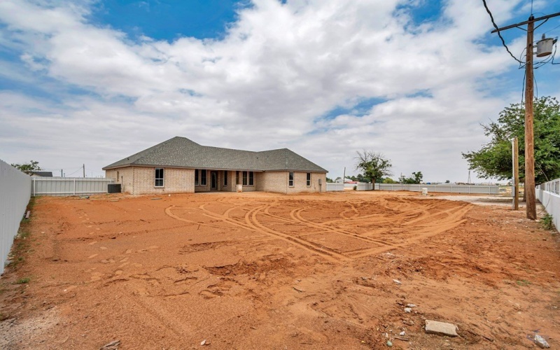 10801 W County Rd 142, Midland, TX 79706, 4 Bedrooms Bedrooms, ,2 BathroomsBathrooms,Residential,For Sale,10801 W County Rd 142,162167