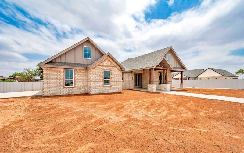 10801 W County Rd 142, Midland, TX 79706, 4 Bedrooms Bedrooms, ,2 BathroomsBathrooms,Residential,For Sale,10801 W County Rd 142,162167