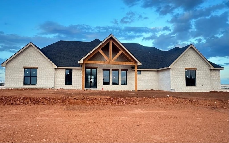 2815 S County Rd 1092, Midland, TX 79706, 4 Bedrooms Bedrooms, ,3 BathroomsBathrooms,Residential,For Sale,2815 S County Rd 1092,162168
