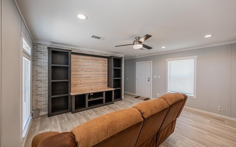 2116 Santa Anna St, Midland, TX 79705, 3 Bedrooms Bedrooms, ,2 BathroomsBathrooms,Residential,For Sale,2116 Santa Anna St,50084342