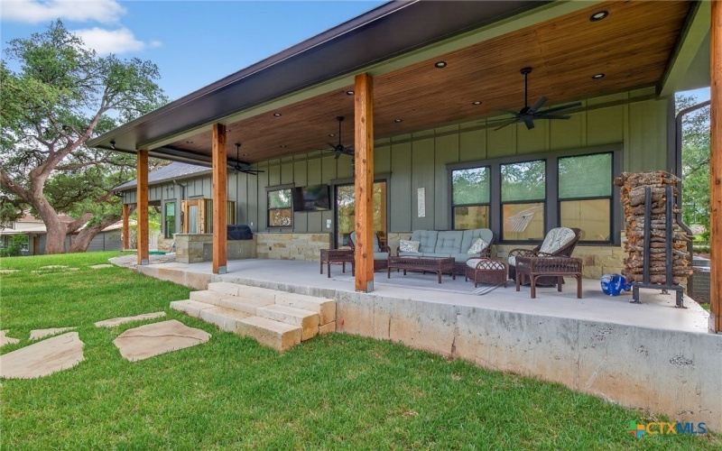 2001 Granite Cove, Kingsland, TX 78639, 5 Bedrooms Bedrooms, ,3 BathroomsBathrooms,Residential,For Sale,2001 Granite Cove,0,586906