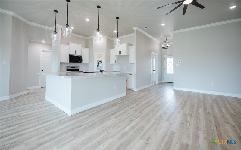 1404 Tahonta Drive, Hewitt, TX 76643, 4 Habitaciones Habitaciones , ,2 BañosBaños,Residential,En Venta,1404 Tahonta Drive,587752