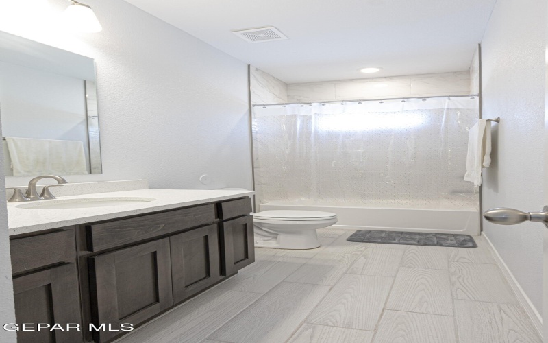 546 Spanish Oak Drive, Canutillo, TX 79835, 4 Habitaciones Habitaciones , ,2 BañosBaños,Residential,En Venta,546 Spanish Oak Drive,927785