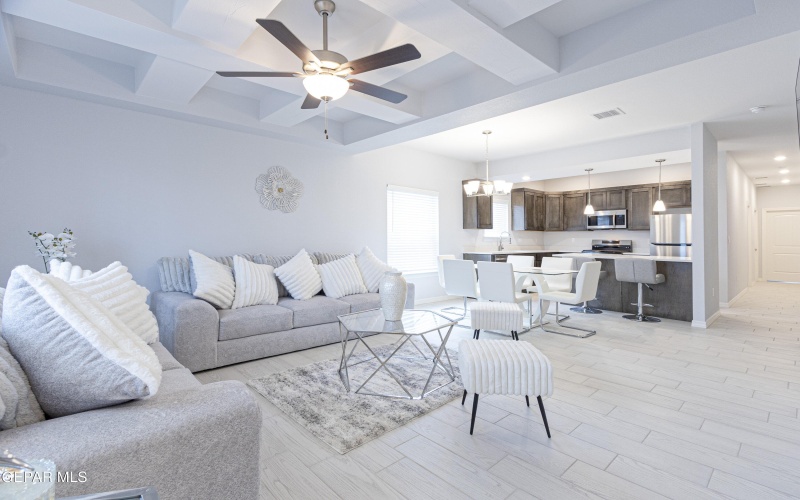 546 Spanish Oak Drive, Canutillo, TX 79835, 4 Habitaciones Habitaciones , ,2 BañosBaños,Residential,En Venta,546 Spanish Oak Drive,927785