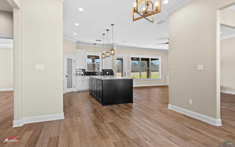 176 Brightside Trail, Kilgore, TX 75662, 4 Habitaciones Habitaciones , ,2 BañosBaños,Residential,En Venta,176 Brightside Trail,20251210