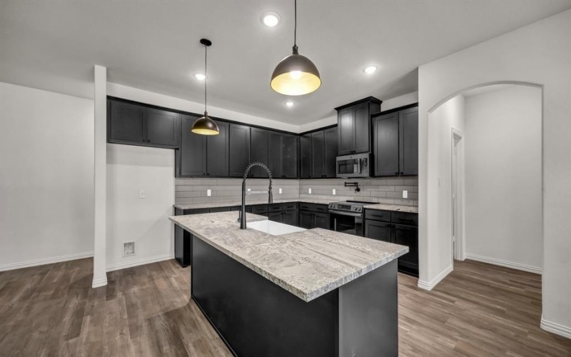 104 Sedona Creek Court, Poolville, TX 76487, 3 Habitaciones Habitaciones , ,2 BañosBaños,Residential,En Venta,104 Sedona Creek Court,0,21014410