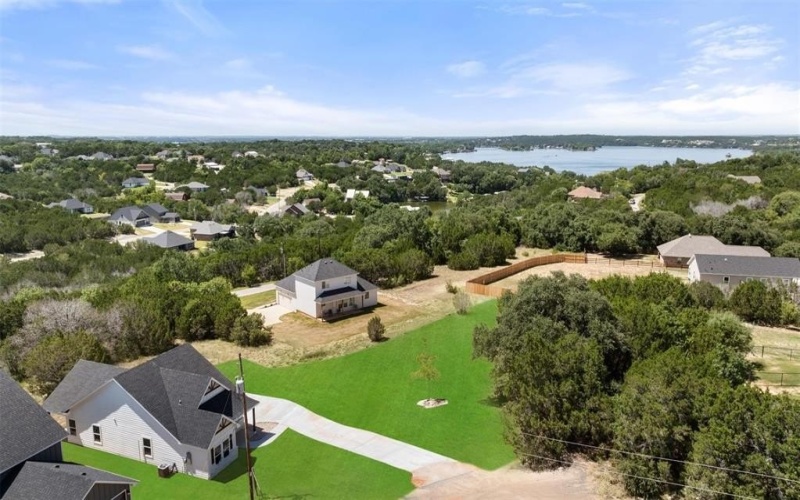 2400 Duro Court, Granbury, TX 76048, 3 Habitaciones Habitaciones , ,2 BañosBaños,Residential,En Venta,2400 Duro Court,0,21020264