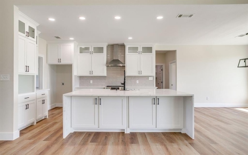11204 County Road 418, Grandview, TX 76050, 3 Bedrooms Bedrooms, ,2 BathroomsBathrooms,Residential,For Sale,11204 County Road 418,21021062