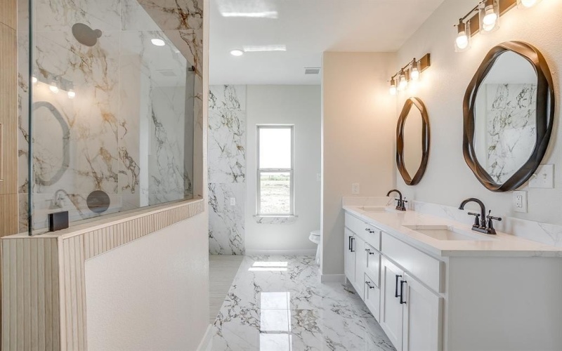 11204 County Road 418, Grandview, TX 76050, 3 Bedrooms Bedrooms, ,2 BathroomsBathrooms,Residential,For Sale,11204 County Road 418,21021062