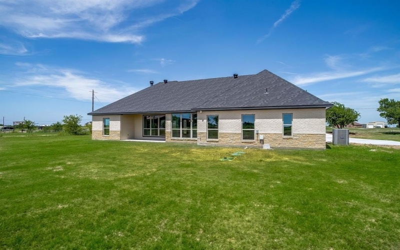 11204 County Road 418, Grandview, TX 76050, 3 Bedrooms Bedrooms, ,2 BathroomsBathrooms,Residential,For Sale,11204 County Road 418,21021062
