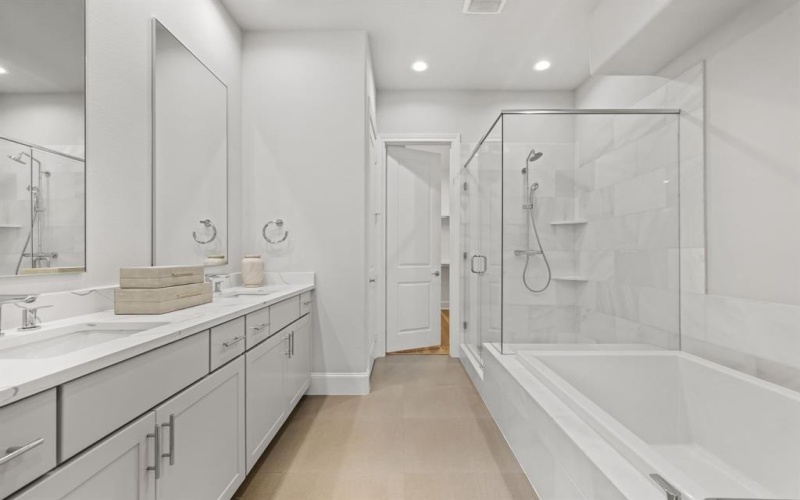 5454 Patterson Street, Irving, TX 75039, 3 Bedrooms Bedrooms, ,3 BathroomsBathrooms,Residential,For Sale,5454 Patterson Street,21021162