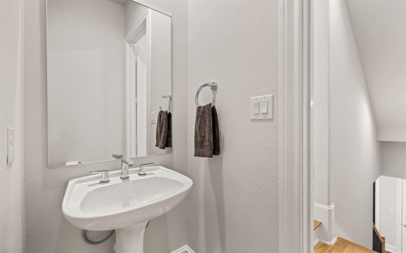 5454 Patterson Street, Irving, TX 75039, 3 Bedrooms Bedrooms, ,3 BathroomsBathrooms,Residential,For Sale,5454 Patterson Street,21021162