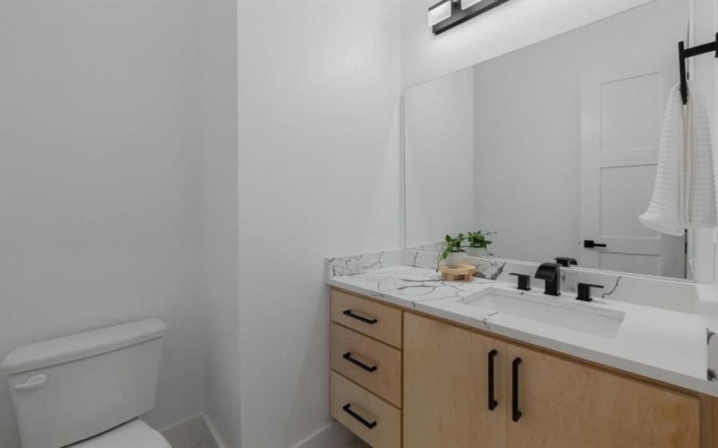 1919 Pollard Street, Dallas, TX 75208, 3 Bedrooms Bedrooms, ,3 BathroomsBathrooms,Residential,For Sale,1919 Pollard Street,0,21021547