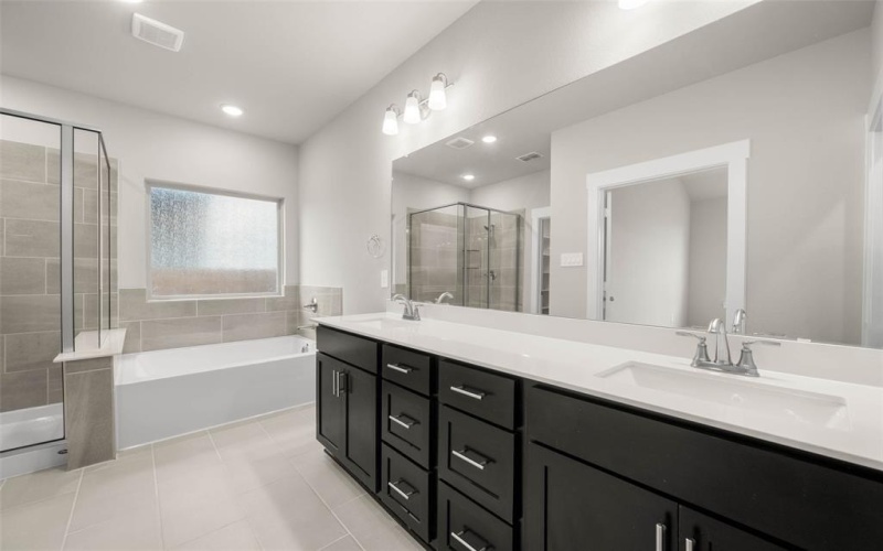 1135 Rothland, Red Oak, TX 75154, 3 Habitaciones Habitaciones , ,2 BañosBaños,Residential,En Venta,1135 Rothland,0,21023472