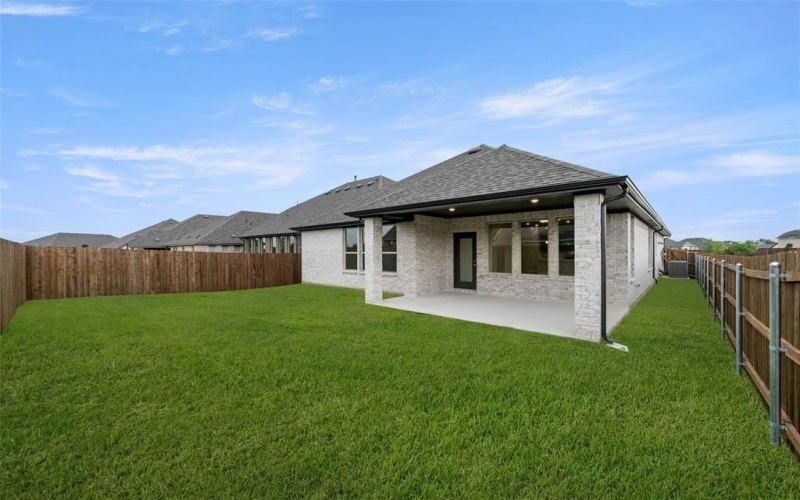 1135 Rothland, Red Oak, TX 75154, 3 Habitaciones Habitaciones , ,2 BañosBaños,Residential,En Venta,1135 Rothland,0,21023472