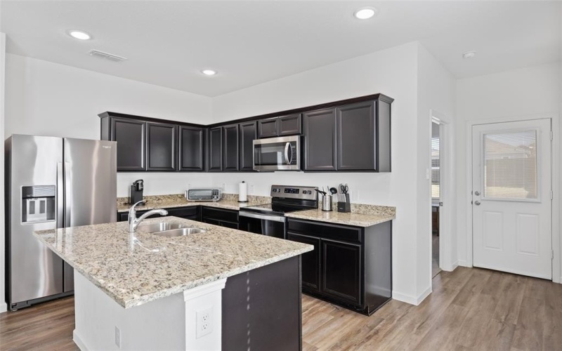 6808 Bonanza Way, Forney, TX 75126, 3 Bedrooms Bedrooms, ,2 BathroomsBathrooms,Residential,For Sale,6808 Bonanza Way,0,21023512