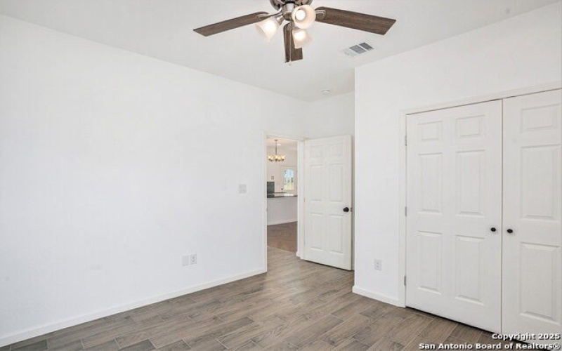 1615 N Guadalupe, Seguin, TX 78155, 3 Bedrooms Bedrooms, ,2 BathroomsBathrooms,Residential,For Sale,1615 N Guadalupe,1865700