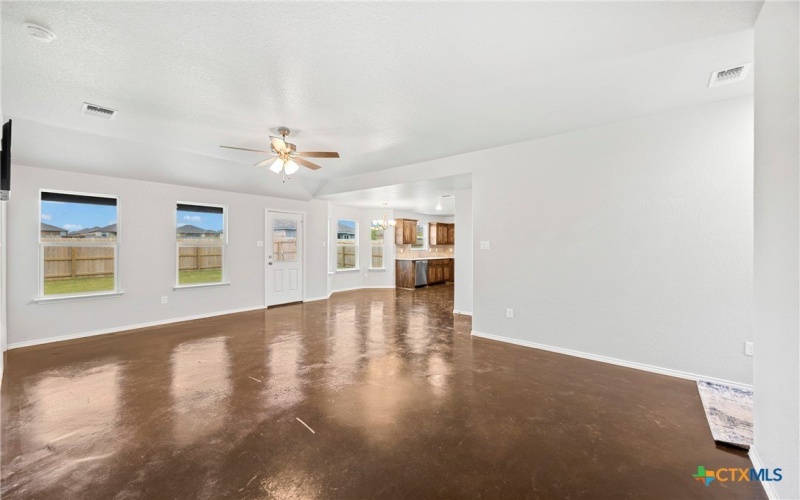 3104 Goblin Drive, Killeen, TX 76549, 3 Habitaciones Habitaciones , ,2 BañosBaños,Residential,En Venta,3104 Goblin Drive,0,588887