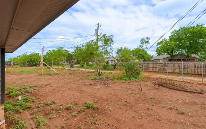 5425 N 10th Street, Abilene, TX 79603, 3 Bedrooms Bedrooms, ,2 BathroomsBathrooms,Residential,For Sale,5425 N 10th Street,0,21022059