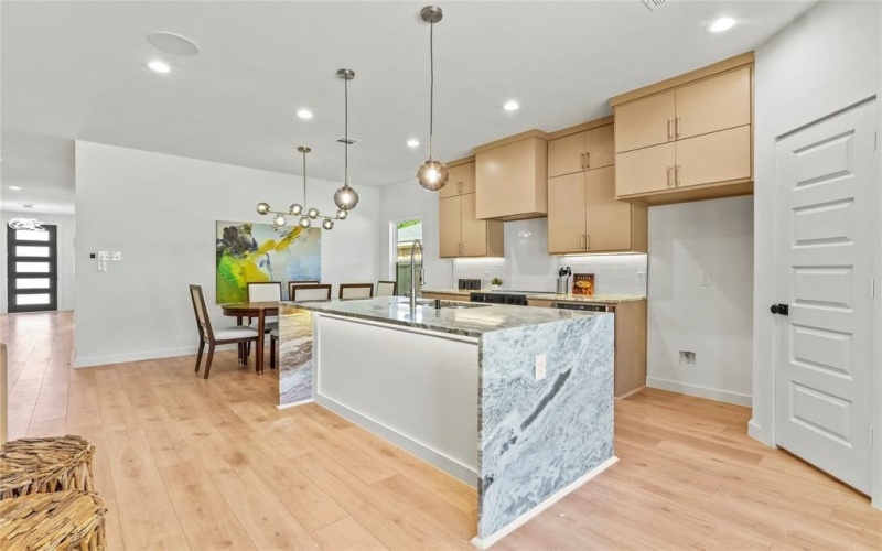 2512 Kool Avenue, Dallas, TX 75241, 4 Bedrooms Bedrooms, ,2 BathroomsBathrooms,Residential,For Sale,2512 Kool Avenue,0,21022147