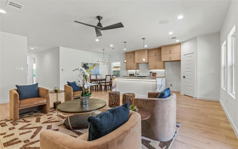 2512 Kool Avenue, Dallas, TX 75241, 4 Bedrooms Bedrooms, ,2 BathroomsBathrooms,Residential,For Sale,2512 Kool Avenue,0,21022147