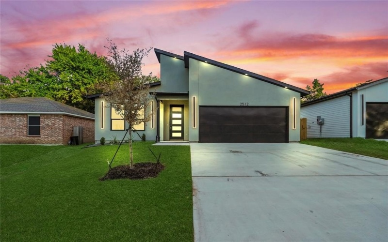 2512 Kool Avenue, Dallas, TX 75241, 4 Bedrooms Bedrooms, ,2 BathroomsBathrooms,Residential,For Sale,2512 Kool Avenue,0,21022147