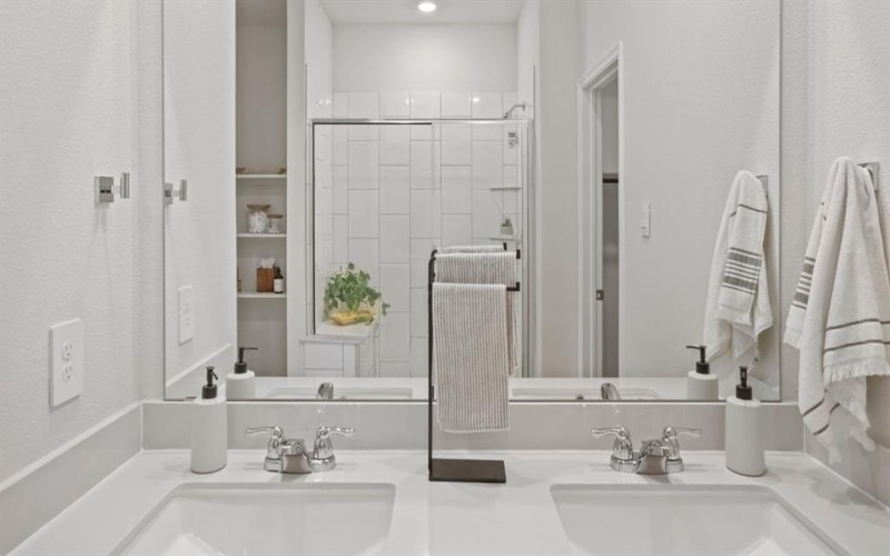 2302 Rise Ridge Road, Grand Prairie, TX 75052, 4 Bedrooms Bedrooms, ,3 BathroomsBathrooms,Residential,For Sale,2302 Rise Ridge Road,0,21022529