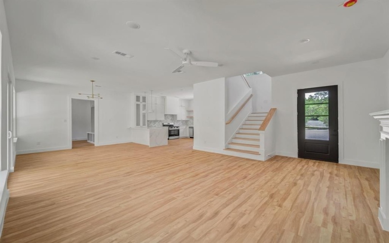 2416 Fatima Avenue, Dallas, TX 75241, 5 Bedrooms Bedrooms, ,5 BathroomsBathrooms,Residential,For Sale,2416 Fatima Avenue,0,21022576