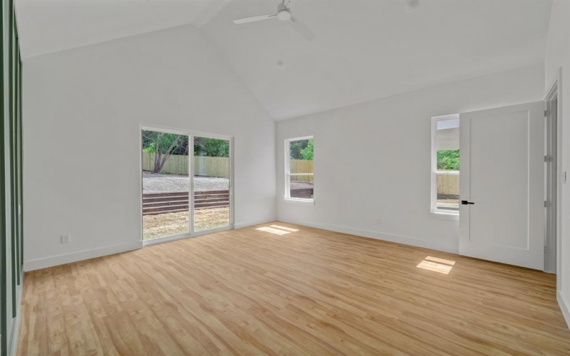 2416 Fatima Avenue, Dallas, TX 75241, 5 Bedrooms Bedrooms, ,5 BathroomsBathrooms,Residential,For Sale,2416 Fatima Avenue,0,21022576