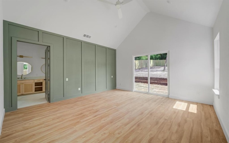 2416 Fatima Avenue, Dallas, TX 75241, 5 Bedrooms Bedrooms, ,5 BathroomsBathrooms,Residential,For Sale,2416 Fatima Avenue,0,21022576