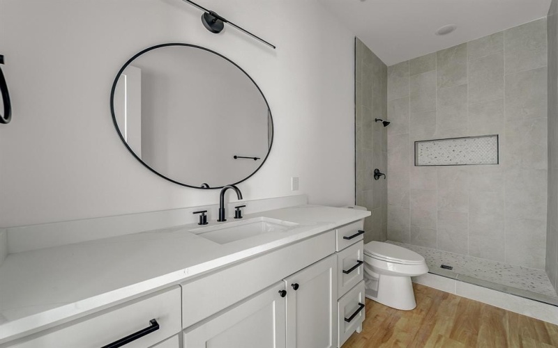2416 Fatima Avenue, Dallas, TX 75241, 5 Bedrooms Bedrooms, ,5 BathroomsBathrooms,Residential,For Sale,2416 Fatima Avenue,0,21022576