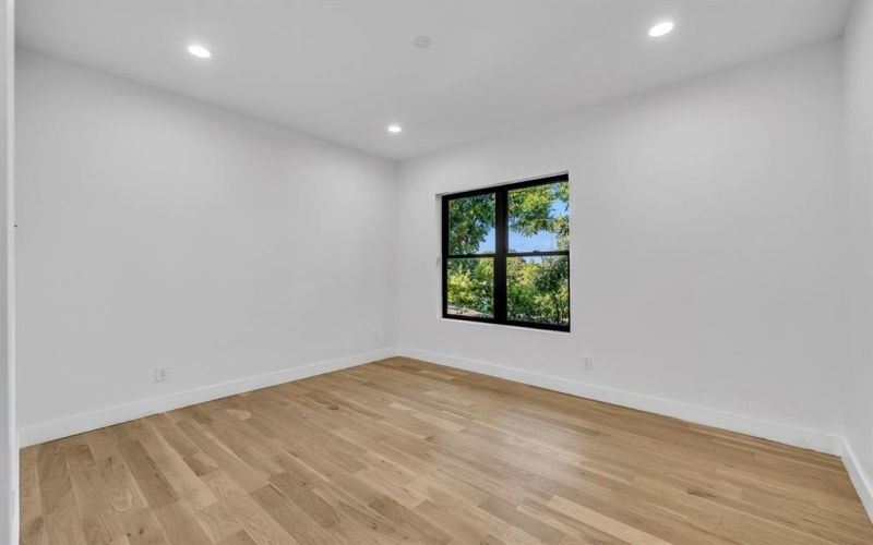 6231 McCommas Boulevard, Dallas, TX 75214, 5 Bedrooms Bedrooms, ,6 BathroomsBathrooms,Residential,For Sale,6231 McCommas Boulevard,0,21022656
