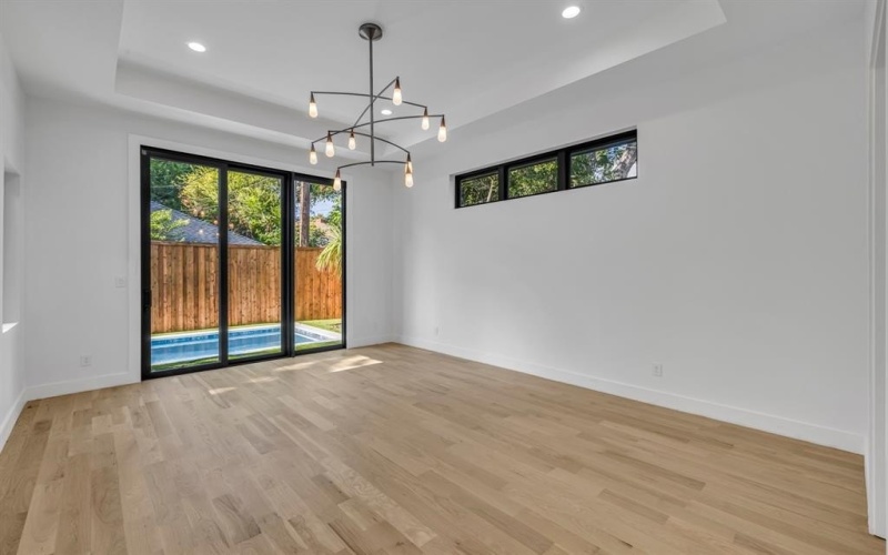 6231 McCommas Boulevard, Dallas, TX 75214, 5 Bedrooms Bedrooms, ,6 BathroomsBathrooms,Residential,For Sale,6231 McCommas Boulevard,0,21022656