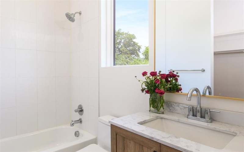 2935 Lovers Lane, University Park, TX 75225, 6 Bedrooms Bedrooms, ,7 BathroomsBathrooms,Residential,For Sale,2935 Lovers Lane,0,21022812