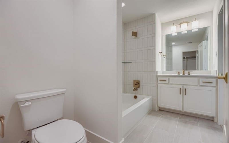 1228 High Street, The Colony, TX 75056, 4 Habitaciones Habitaciones , ,5 BañosBaños,Residential,En Venta,1228 High Street,0,21022869