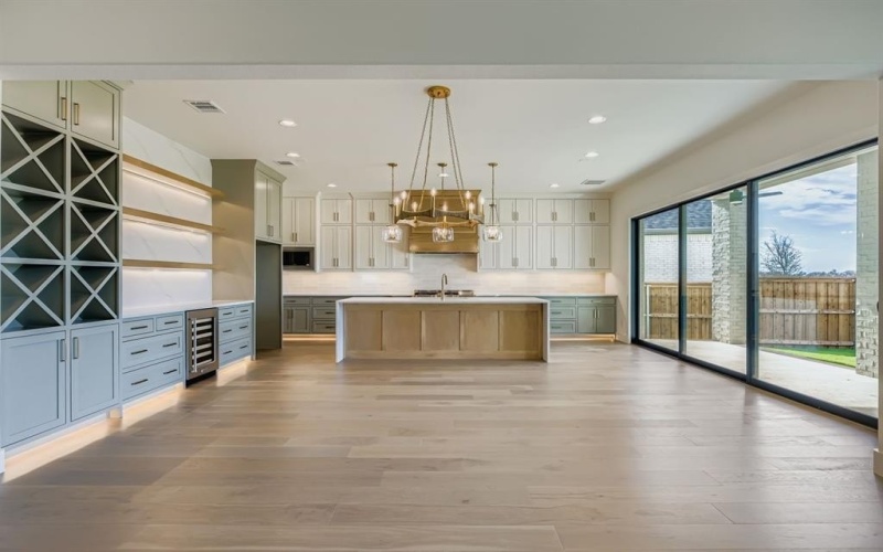 1228 High Street, The Colony, TX 75056, 4 Habitaciones Habitaciones , ,5 BañosBaños,Residential,En Venta,1228 High Street,0,21022869