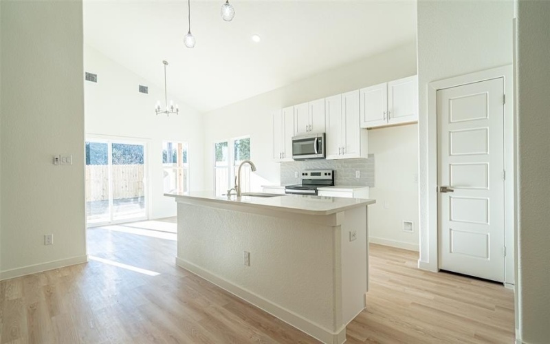 3501 Brazos River Drive, Granbury, TX 76048, 3 Bedrooms Bedrooms, ,2 BathroomsBathrooms,Residential,For Sale,3501 Brazos River Drive,0,21022871