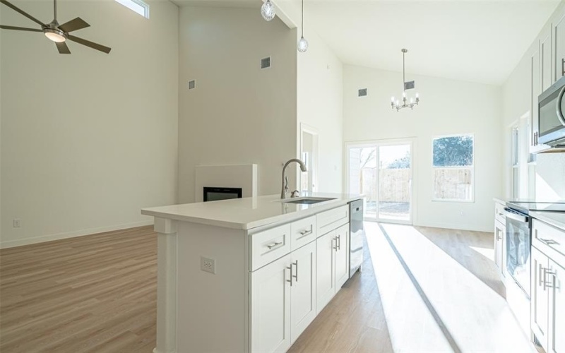 3501 Brazos River Drive, Granbury, TX 76048, 3 Bedrooms Bedrooms, ,2 BathroomsBathrooms,Residential,For Sale,3501 Brazos River Drive,0,21022871