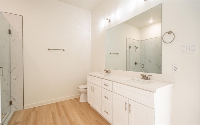 3501 Brazos River Drive, Granbury, TX 76048, 3 Bedrooms Bedrooms, ,2 BathroomsBathrooms,Residential,For Sale,3501 Brazos River Drive,0,21022871