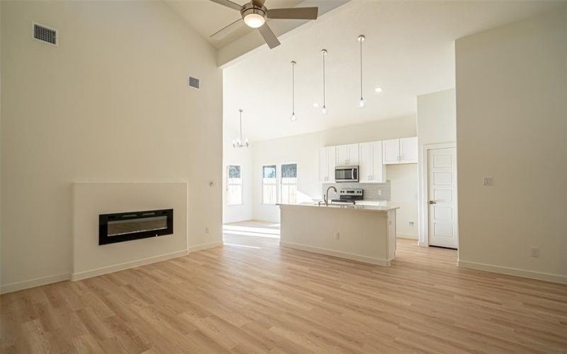 3501 Brazos River Drive, Granbury, TX 76048, 3 Bedrooms Bedrooms, ,2 BathroomsBathrooms,Residential,For Sale,3501 Brazos River Drive,0,21022871