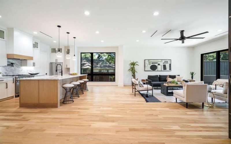 4010 Sperry Street, Dallas, TX 75214, 5 Bedrooms Bedrooms, ,7 BathroomsBathrooms,Residential,For Sale,4010 Sperry Street,0,21022896