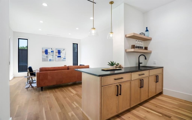 4010 Sperry Street, Dallas, TX 75214, 5 Bedrooms Bedrooms, ,7 BathroomsBathrooms,Residential,For Sale,4010 Sperry Street,0,21022896