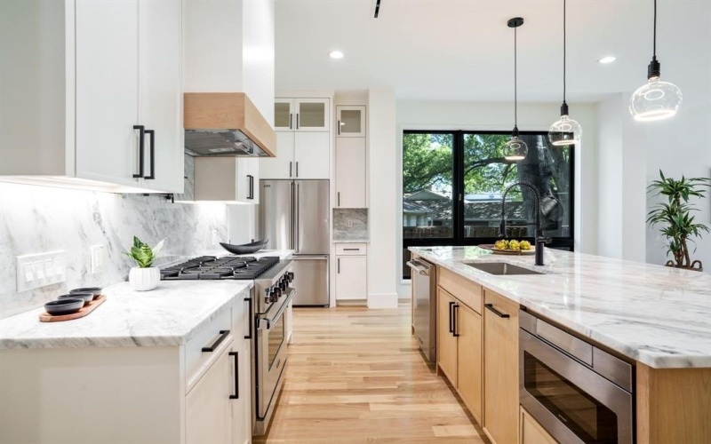 4010 Sperry Street, Dallas, TX 75214, 5 Bedrooms Bedrooms, ,7 BathroomsBathrooms,Residential,For Sale,4010 Sperry Street,0,21022896