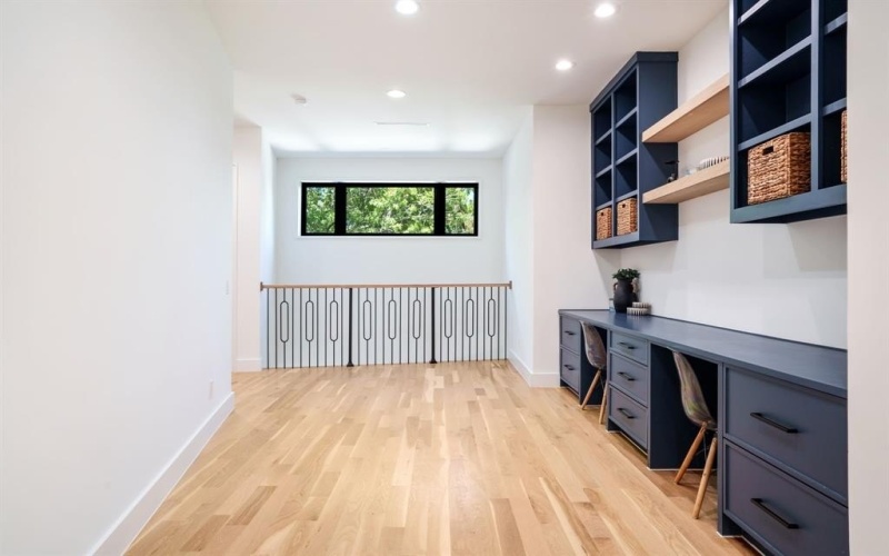 4010 Sperry Street, Dallas, TX 75214, 5 Bedrooms Bedrooms, ,7 BathroomsBathrooms,Residential,For Sale,4010 Sperry Street,0,21022896