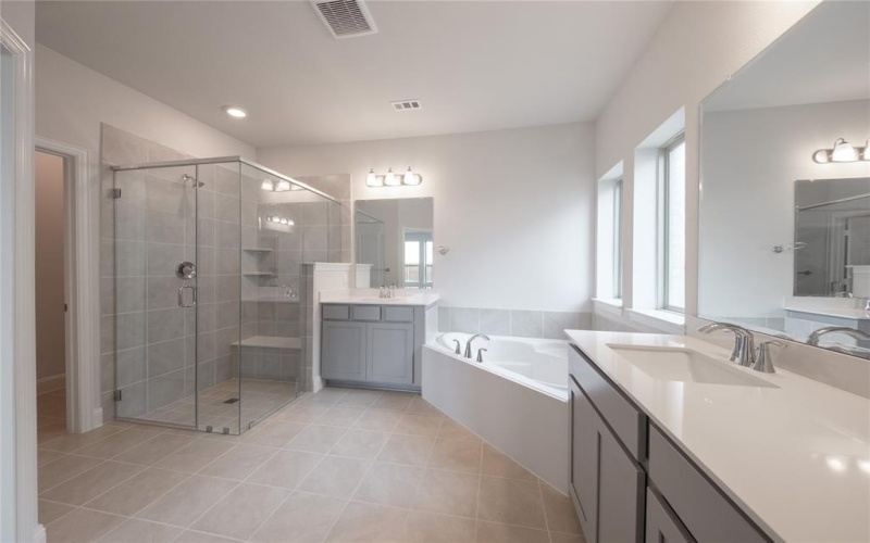 2208 Royal Lytham Street, Celina, TX 75009, 5 Habitaciones Habitaciones , ,5 BañosBaños,Residential,En Venta,2208 Royal Lytham Street,0,21022917